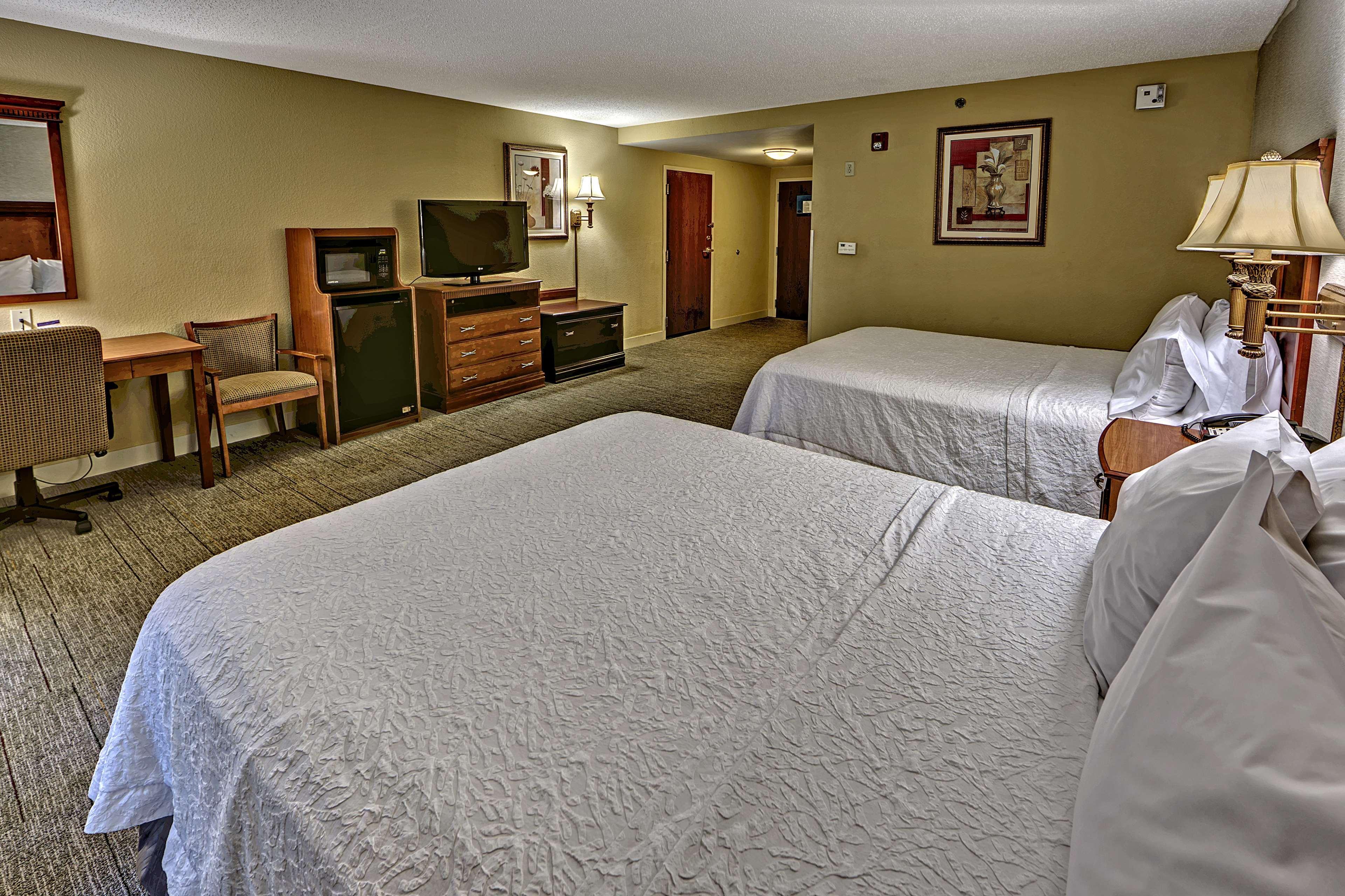 Hampton Inn מנינג מראה חיצוני תמונה